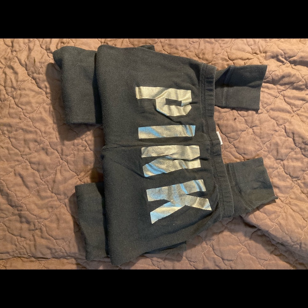 Gray “pink” leggings